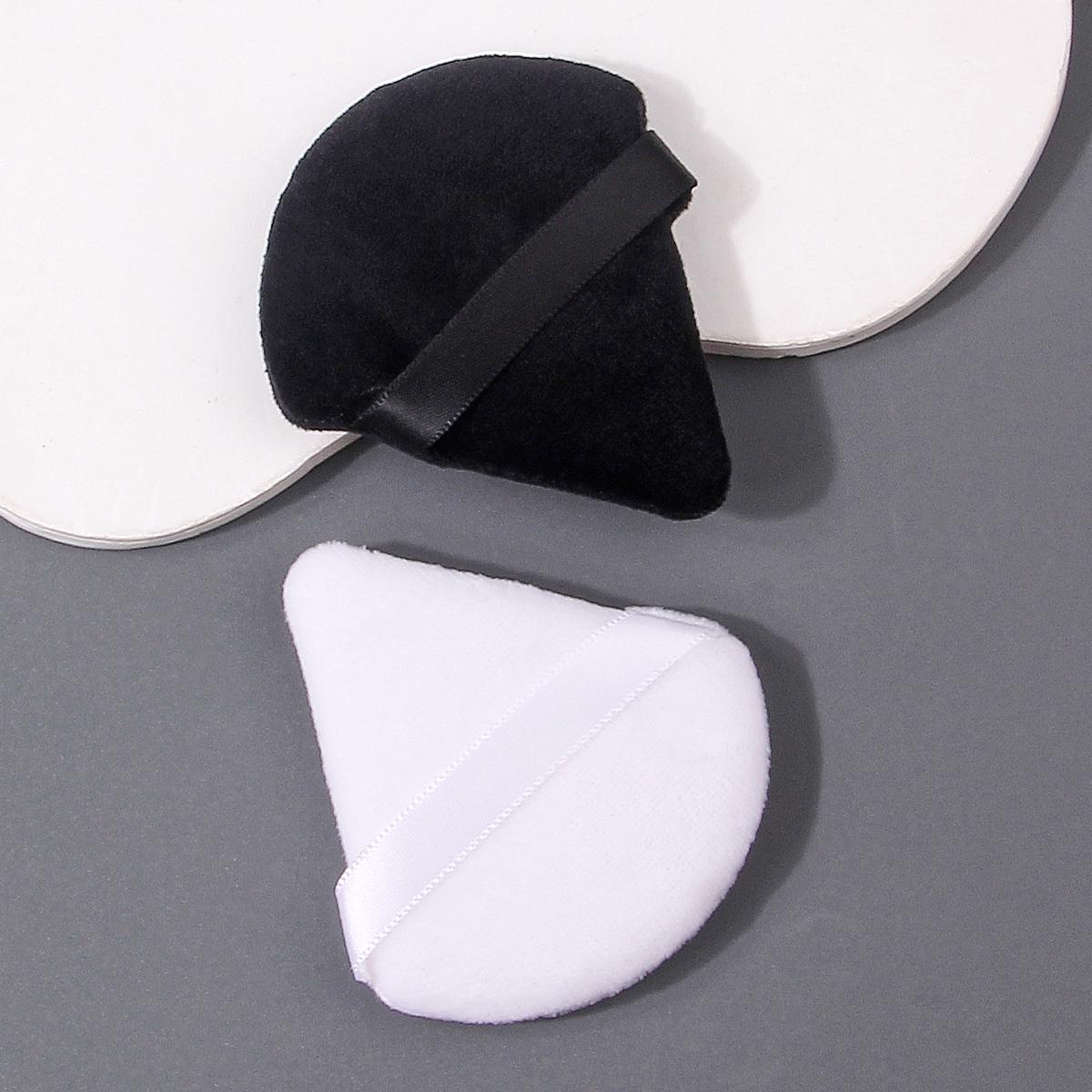 

2 pieces of black and white triangular powder puff, super soft makeup sponge powder puff, specially designed for daily touch-up чёрный