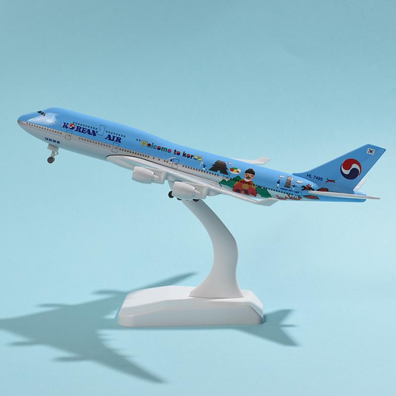 1/300 Scale 20CM Korean Air Boeing 747 Aircraft Model Planel Airplane Diecast Metal Planes B747 Collect Gifts