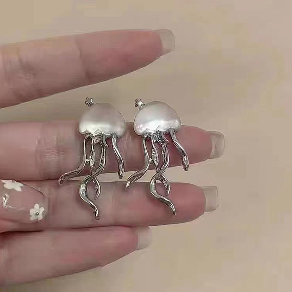 Women Floating Jellyfish Earrings Stud Silver Color Transparent Crystal Cute Deep-Sea Jellyfish Post Earrings Cute Girls Jewelry