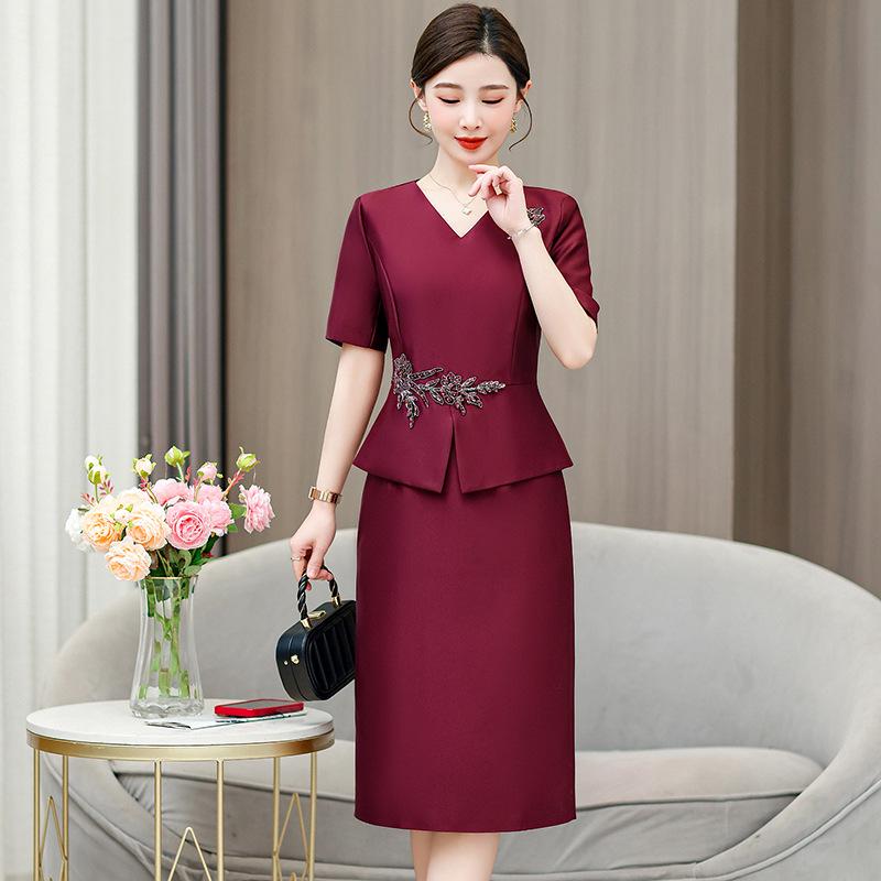 Elegantní červené večerní šaty - 2024 Léto Stylový outfit pro matku ženicha na svatební hostinu