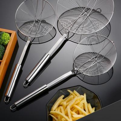 Kitchen Utensils Wire Strainer Stainless Steel Spider Strainer Skimmer Ladle Pasta Strainer Spoon for Cooking Frying and Filtration Handy Kitchen Tool