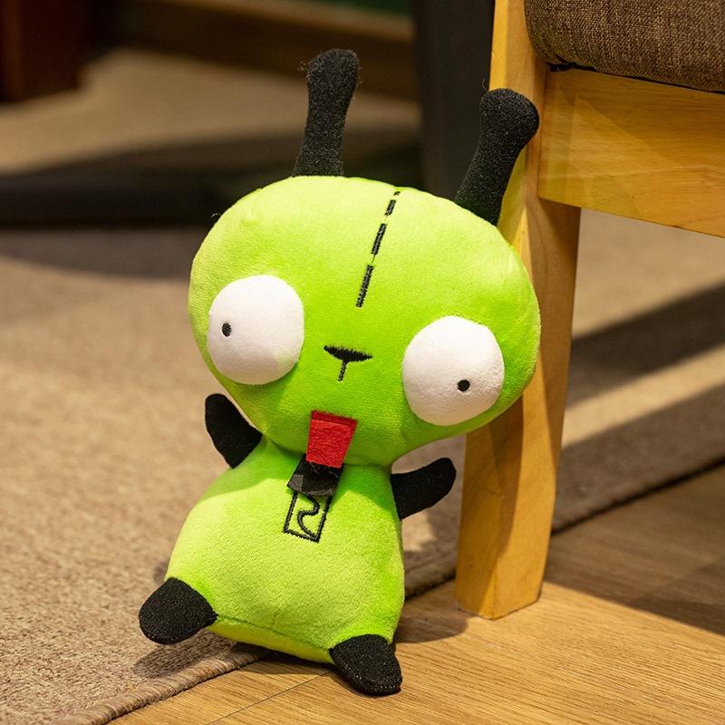 InvaderZim, der außerirdische Invasor, ist eine Plüschtierpuppe für Kinder und hat einen Hund namens Gil.