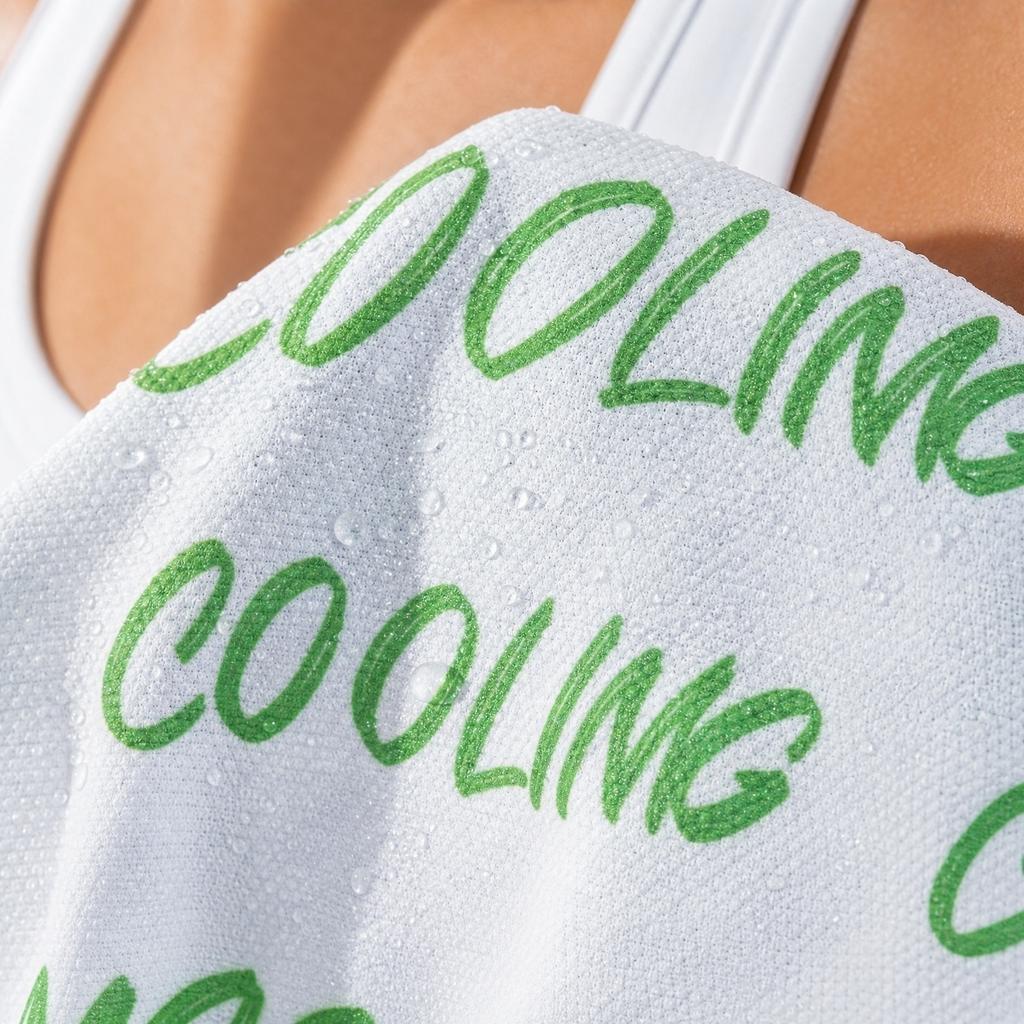 Cooling Towels for Sports and Outdoor Use Instant Cold Sensation Ice Cooling Towel Reusable Lightweight Fabric for Heat Relief and Sweat Absorption