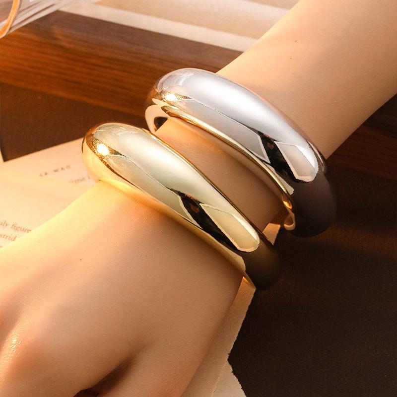 Trendy Big Cuff Bangles Bracelets Women Vintage Statement Plastic Geometric Open Bangle Hip Hop Punk Gold Silver Color Jewelry