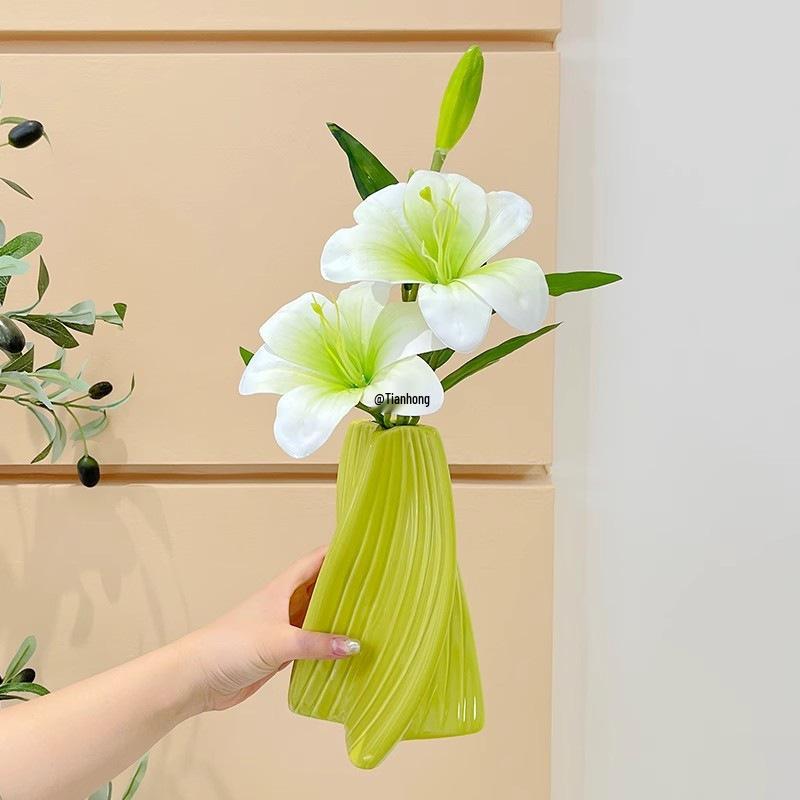Lily Green Plant Decorative Floral Arrangement In Ceramic Vase - Luxurious Artificial Ornament for Living Room or Dining Table