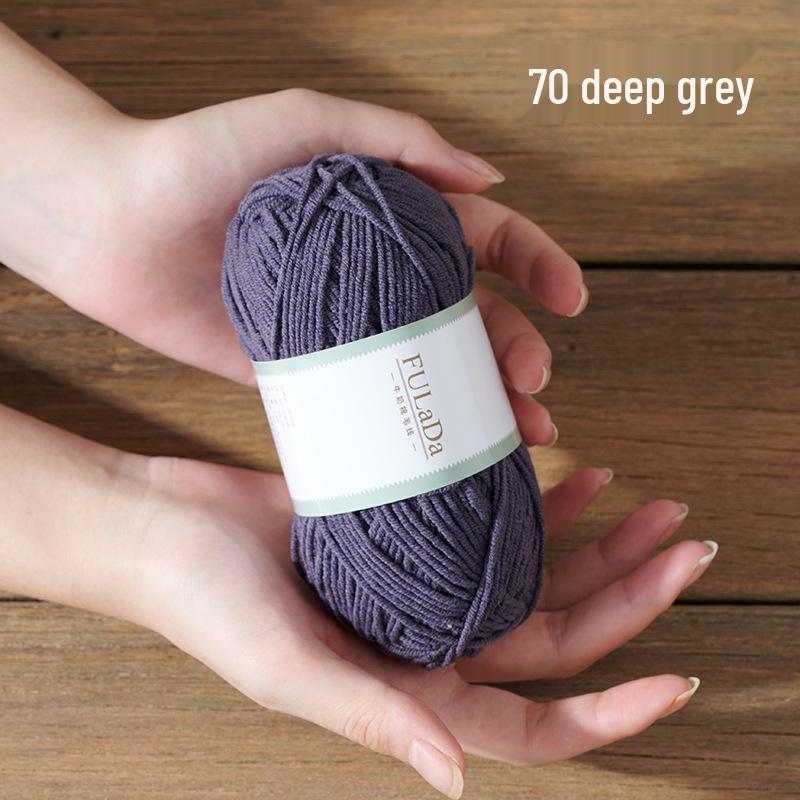 Baby 4-fädig gekämmte Milchbaumwollgarnknäuel zum Handstricken & Häkeln - DIY Puppe, Pullover, Schal Materialpaket