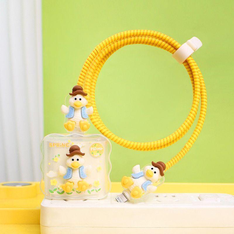 

Супер милая мультяшная серия «Утка» для IPhone 14, кабель для передачи данных, защита от зарядки, мягкий чехол, совместимый с зарядкой Iphone 18/20 Вт C