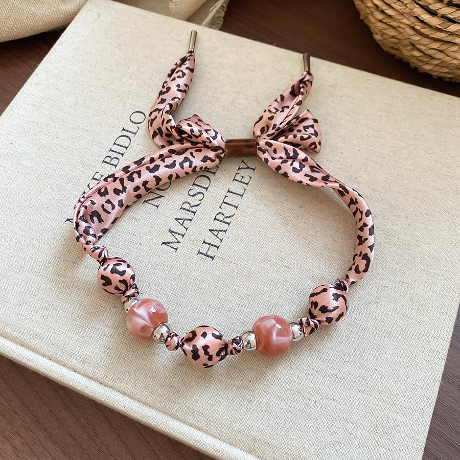 Retro Ceramic Glazed Stone Heart Pendant Necklace - Elegant Fashion for Women