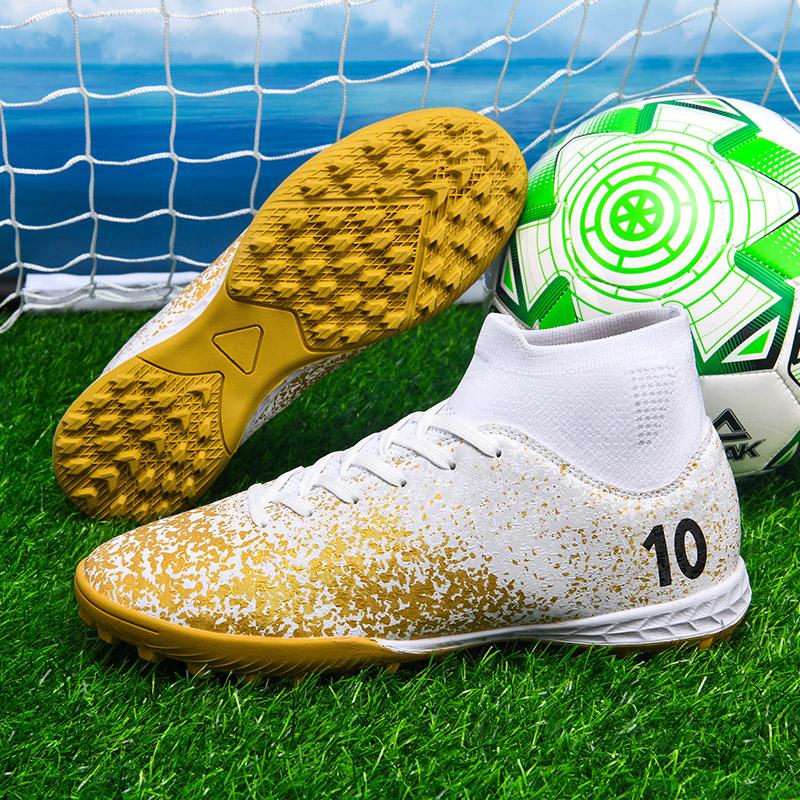 New Teenager's Football Shoes Children's High Quality Soccer Field Cleats Comfortable High-top Sneakers Wear-Resistant
