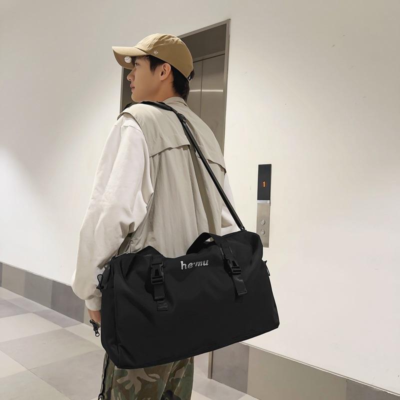 Large-capacity sports fitness bag Couple short-distance portable oblique span travel bag Household storage Hand luggage bag