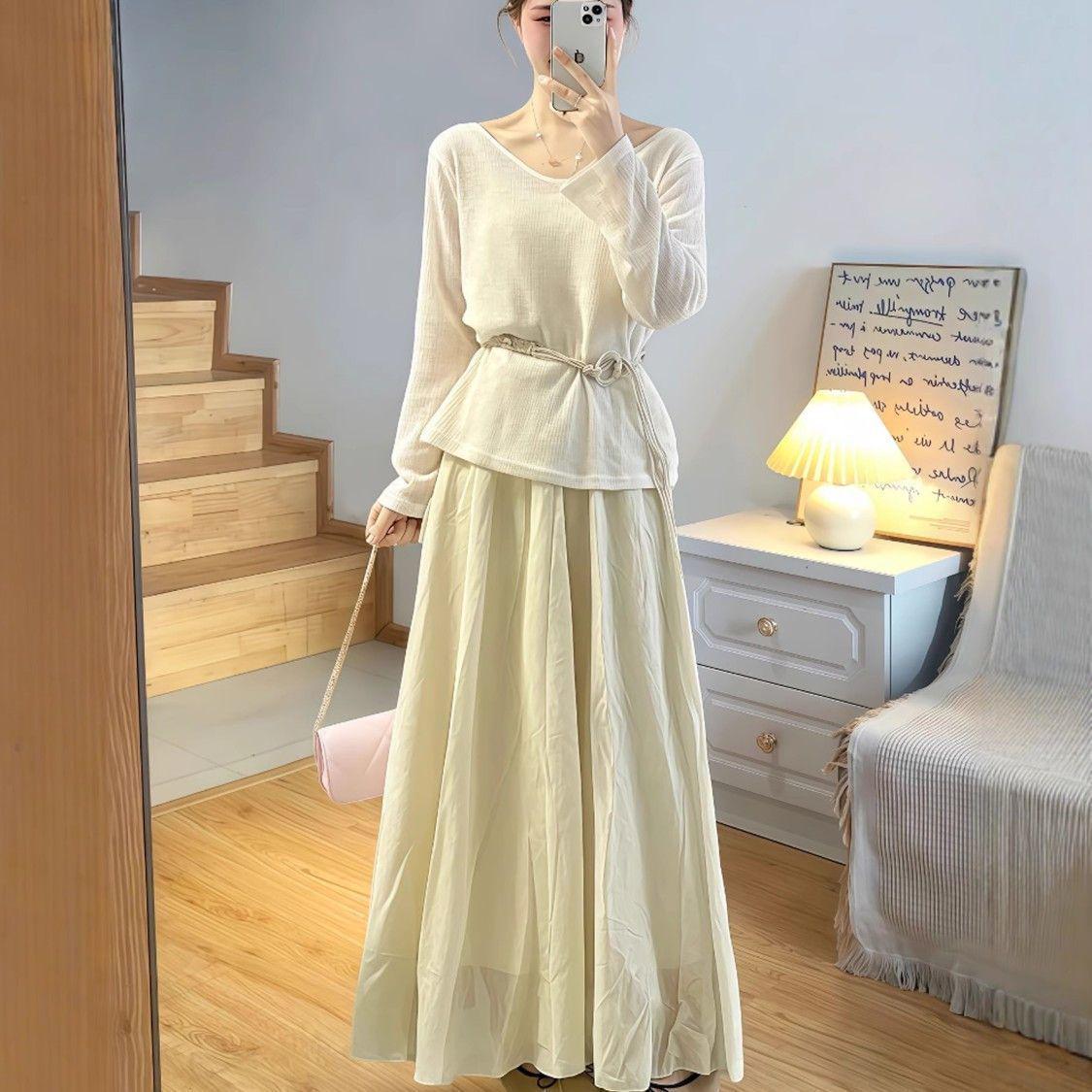 

Весенний комплект больших размеров для женщин, состоящий из облегающего топа и миди-юбки - корейский стиль L [Recommended for 100-120 lbs]