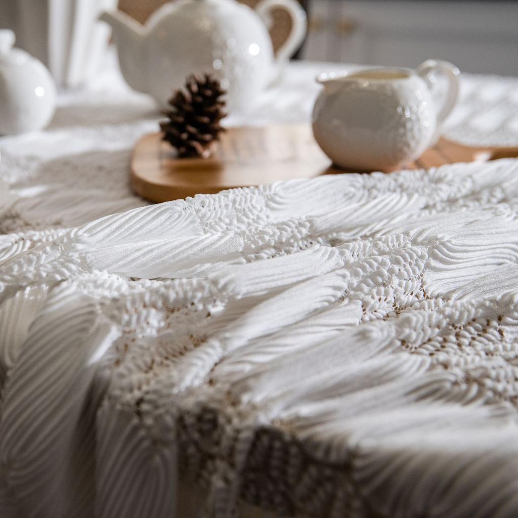 French Retro Jacquard Lace White Tablecloth Household Rectangular Coffee Table Dining Table Fabric Hollow