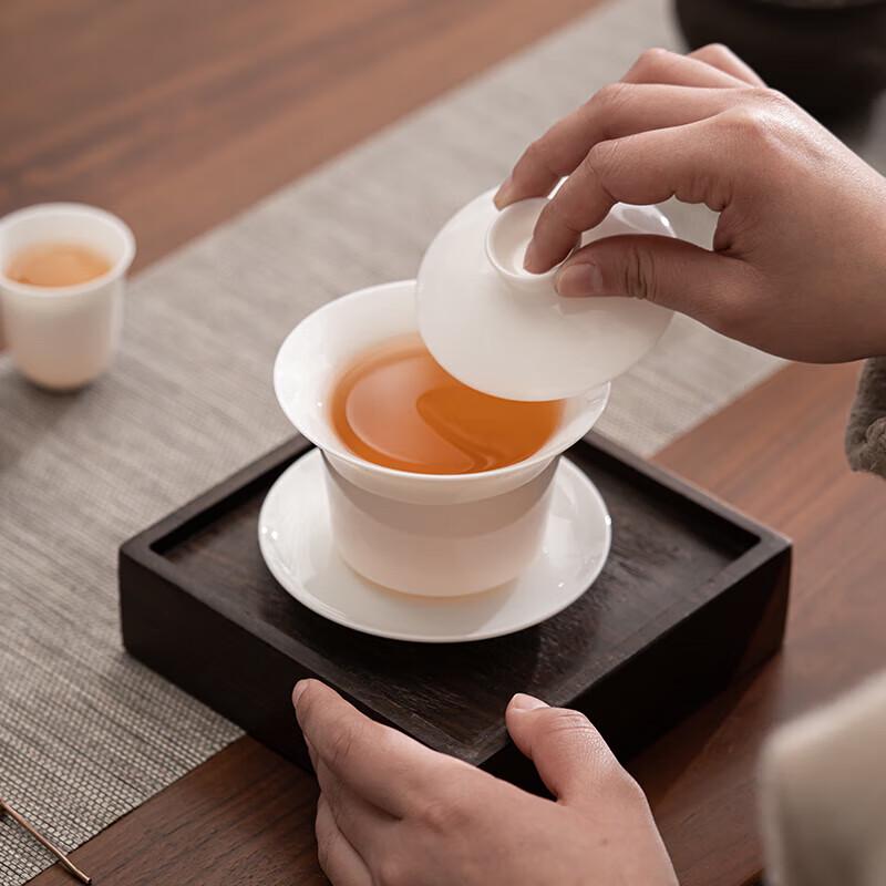 Yunyi Mutton-Fat Jade Porcelain Gaiwan Tea Set