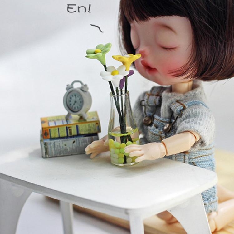 Glass Flower Vase Lovely Room Decoration Mini Flower Bottle Car Mirror Ornament
