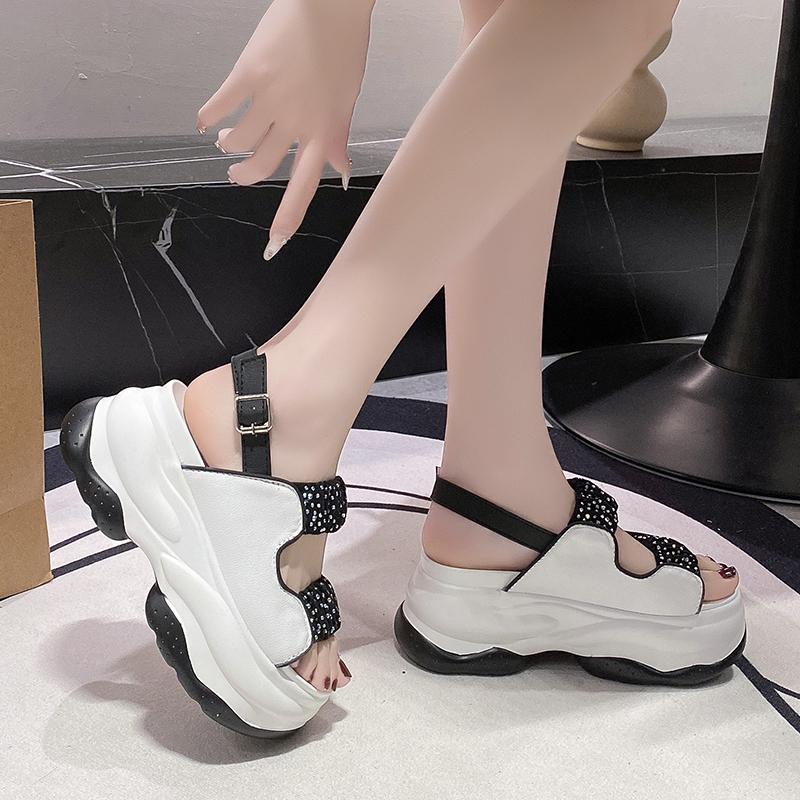 Sandală groasă la modă de 8 cm Femei 2024 Vară Cristal strălucitor Plajă în aer liber Sandale cu platformă Femeie Modă Pliată Fund gros Sandalias