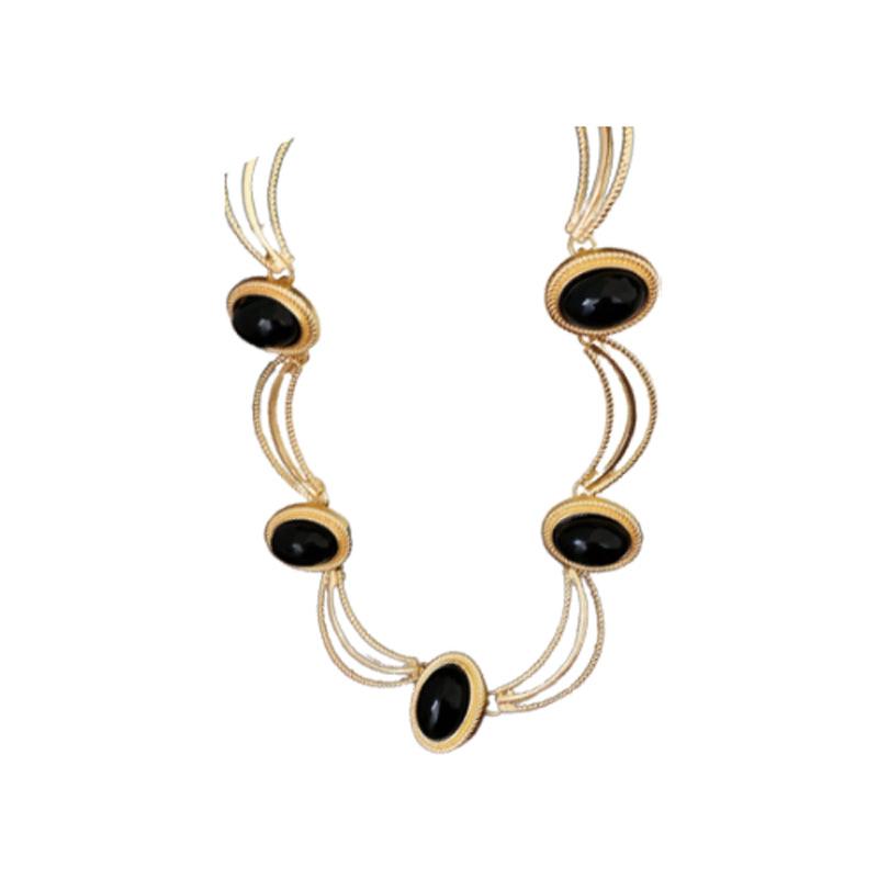 Vintage Black Oval Metal Necklace From Ancient Times necklace золотой