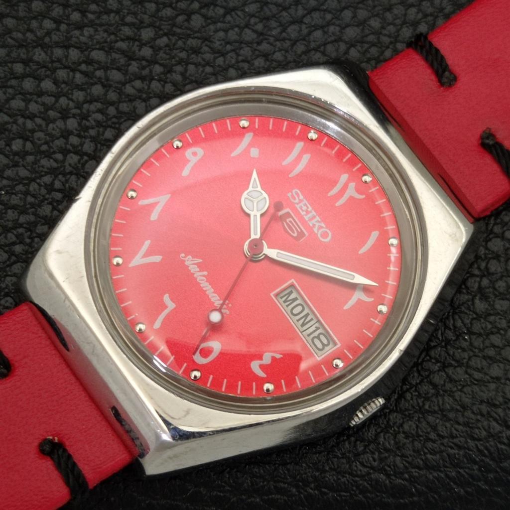 AUTOMATIC VINTAGE SEIKO 5 JAPAN 6309A MENS ARABIC RED COLOR DIAL WATCH A702667-1 R209-a702667