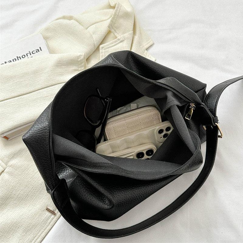 Fashion Soft PU Leather Tote Bags for Women Trend Female Simple Large High Capacity Shoulder Women Handbags Messenger Bags