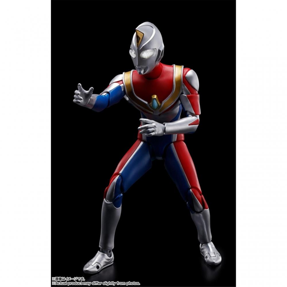 S.H.Figuarts (Shinkocho Seiho) Ultraman Dyna Flash Type Approx. 150mm PVC&ABS Painted Movable Figure