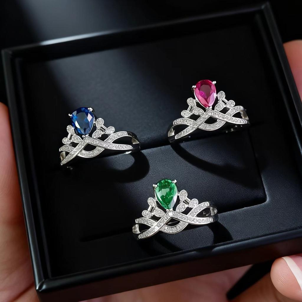 The Same Luxury Water Drop Pear-Shaped Crown Emerald Ring Colored Gemstone Ring Lady