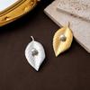 Retro Simple Personalized Leaf Brooch, Niche Exquisite High-End Pearl Clothing Accessories