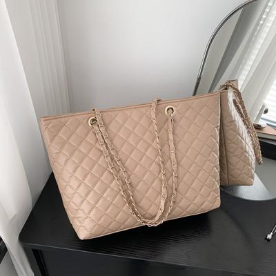 Large Capacity Large Bag Women's New Trendy Versatile Shoulder Bag Messenger Bag Diamond Chain Bag Tote Bag