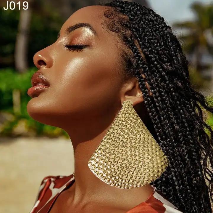 2022 New Products 16 Colors New Rhinestones Jewelry Statement Earrings Big Glass Drop Earrings for Women Fashion Accessories