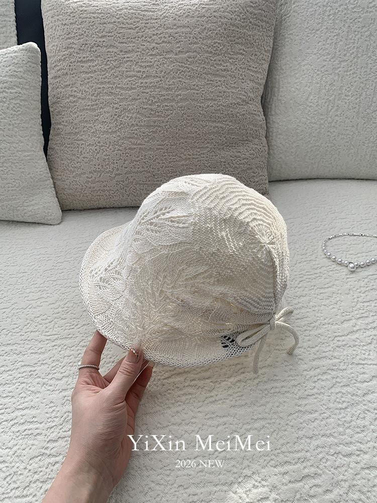 Spring And Summer Korean Hollow Knitted Heap Hat Women'S Fashion Show Face Small Sunshade Bucket Hat Travel Versatile