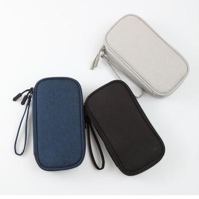 Pochette de rangement numérique à double couche Sac de rangement étanche pour câbles de données de voyage Organisateur pour casque et disque dur de couleur unie