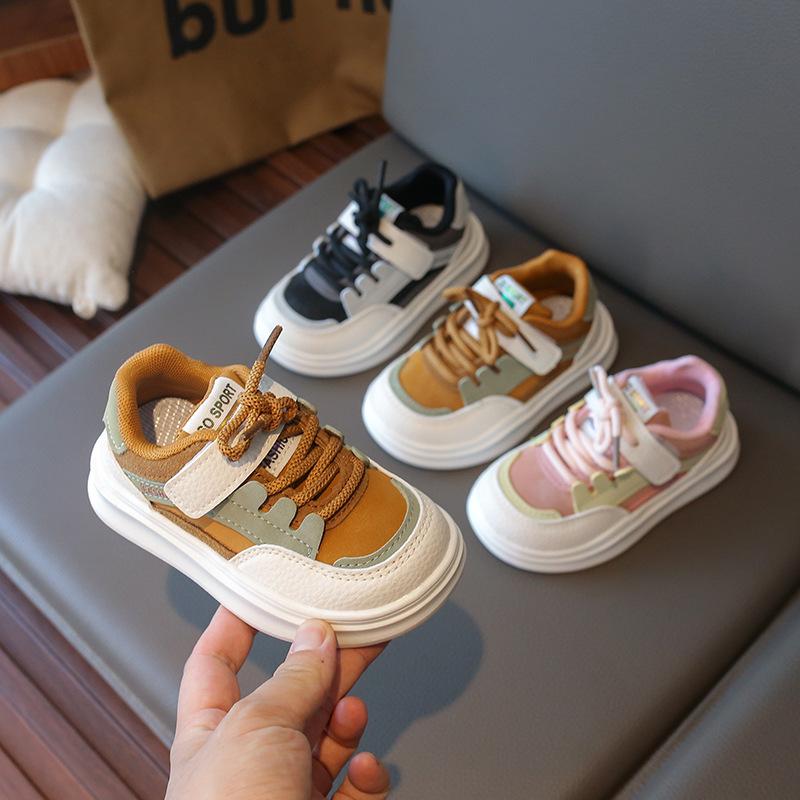 2025 Autumn New Kids Sneakers Fashion Versatile Girls' Shoes Simple Child Thick Soled Casual Shoes Anti Slip Girls Board Shoe