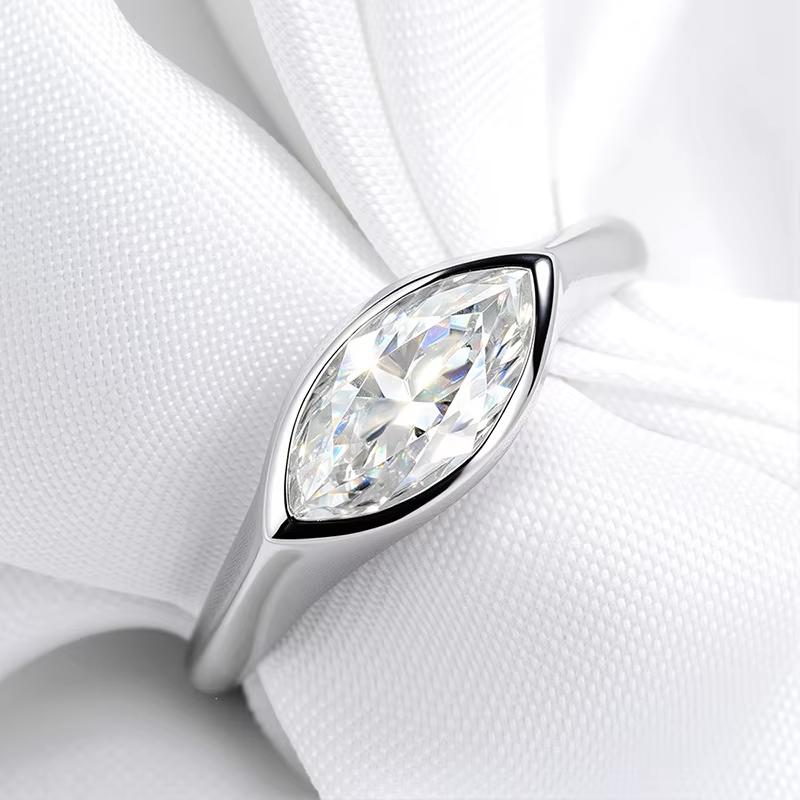 Simple Marquise Cut Moissanite Rings for Women Shine High-Quality Plated S925 Silver/Rose Gold Fine Jewelry Wedding Party Gift