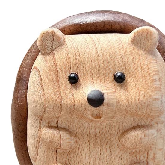 Ručně vyřezávaná figurka ježka Miniaturní dřevěná soška lesního zvířete Rustikální sběratelská socha ježka pro dekoraci obývacího pokoje, domácího stolu, police