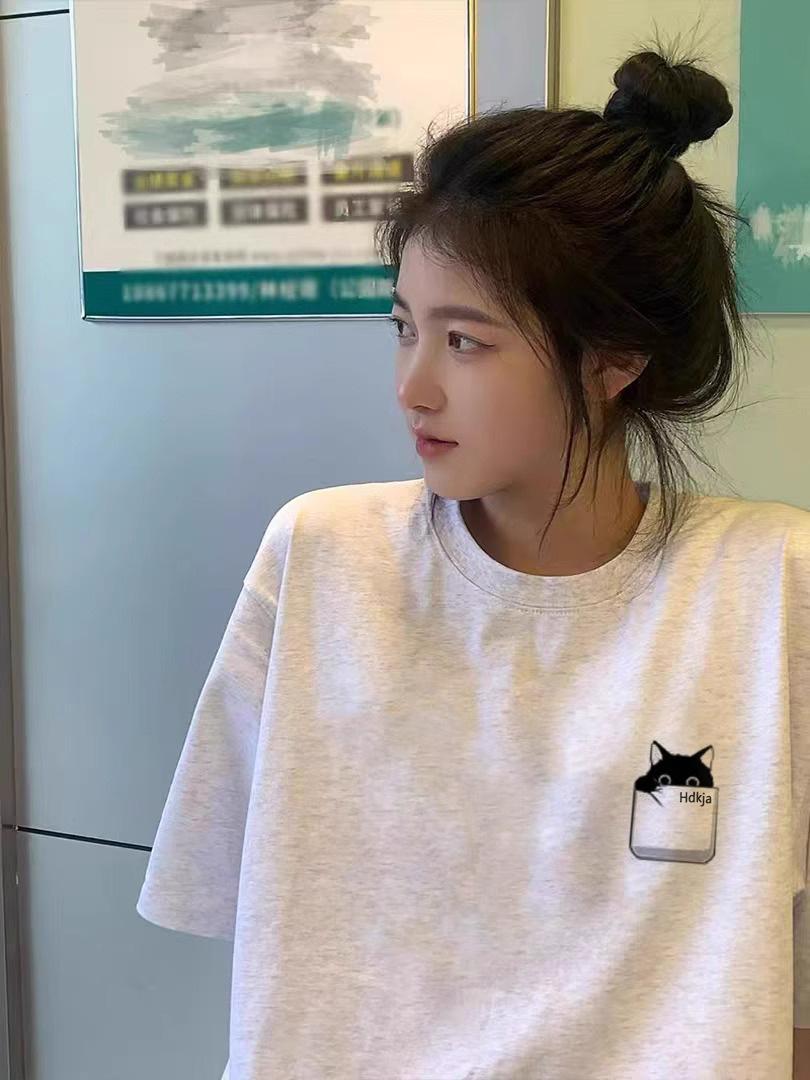 

Women s Summer 2025 Grey Heavyweight Cotton Loose-Fit Short-Sleeved T-Shirt - American Design for Emotional Couples L рожевий