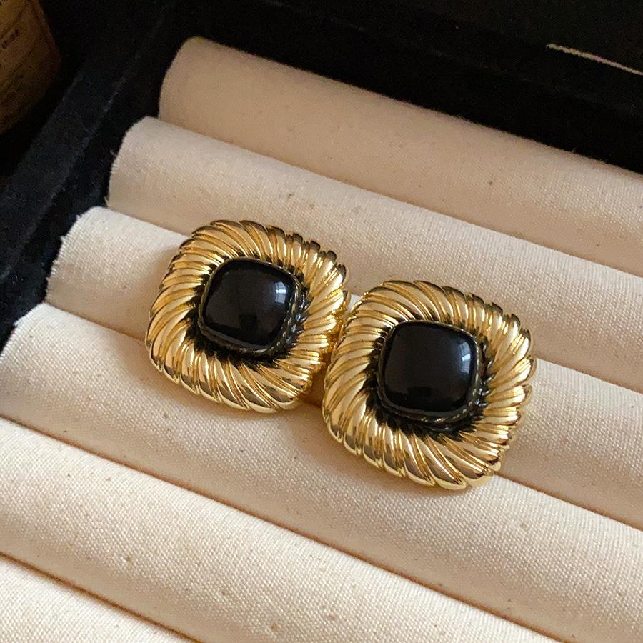 Silver Needle Stone Twisted Pleated Lines Square Earrings Medieval Vintage Earrings Light Luxury High-end Earrings Women