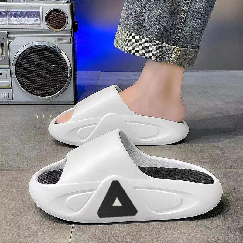 House Slippers Man Summer Shoes 2024 Men's Cloud Slipper Shiatsu Slippers Walk Around Home Men's slippers Genuine Mens Slipper