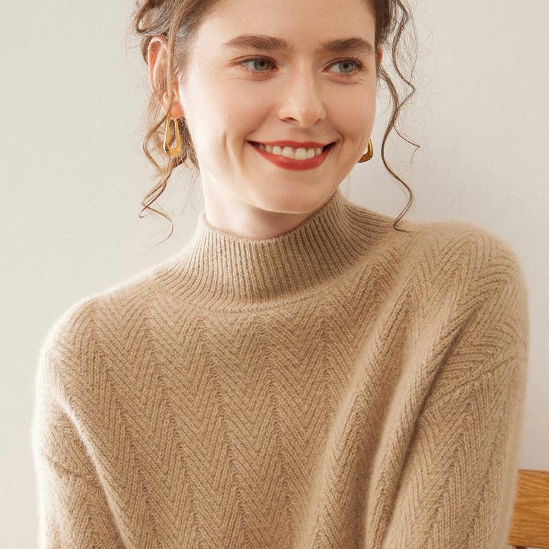 

Женский толстый теплый кашемировый свитер крупной вязки с полувысоким воротом M