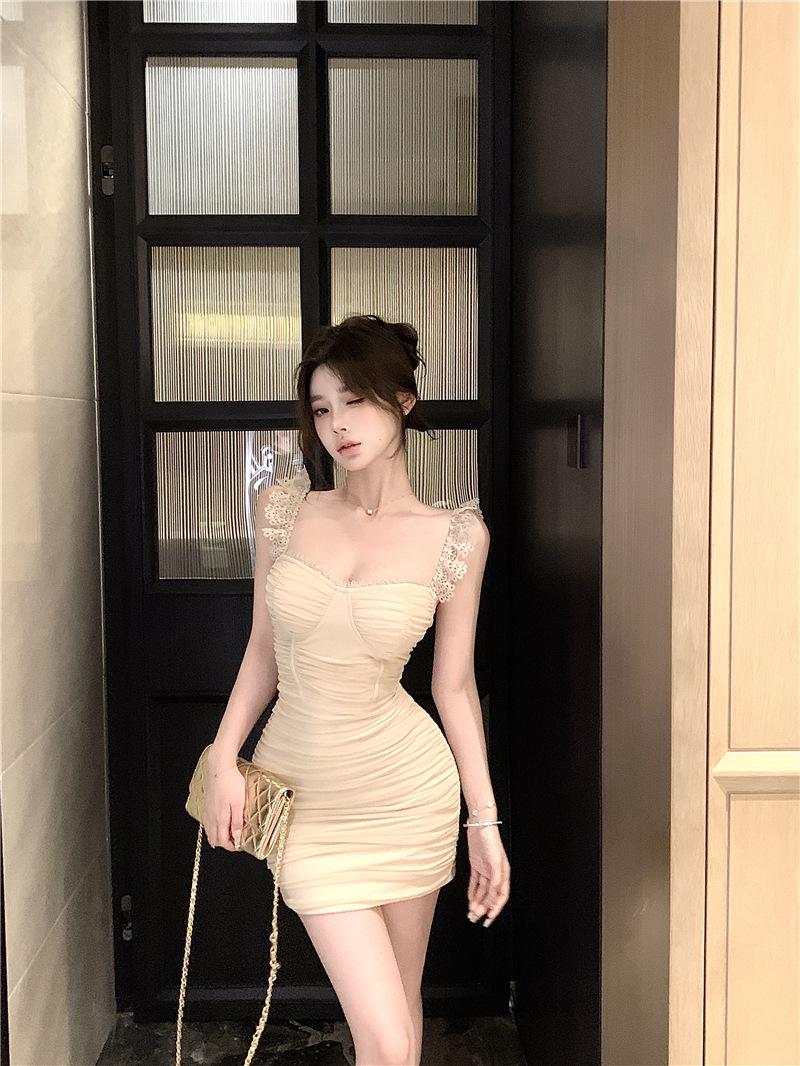 2025 Slim Fit Lace Spaghetti Strap Dress for Petite Figures Medium