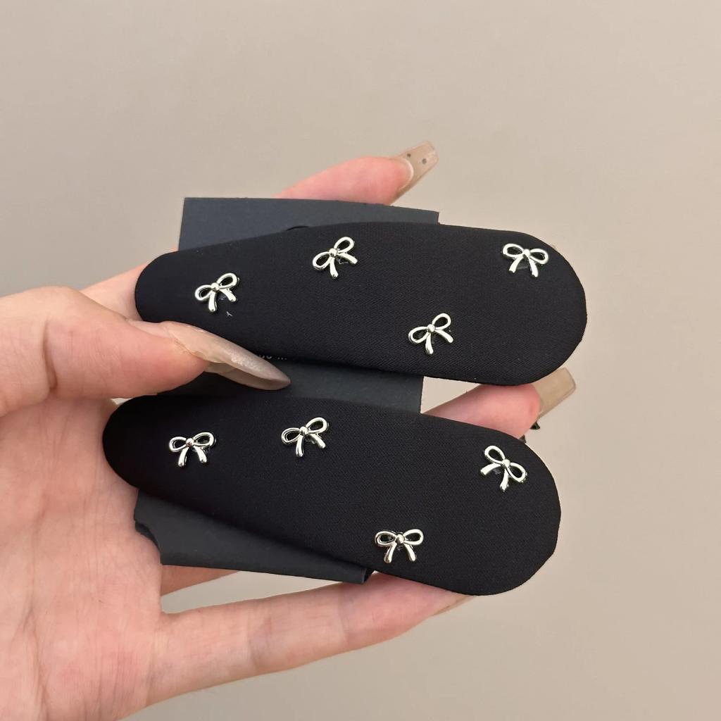 Accessories for Women Girl Hair Bows Korean Headdress Barrette Designer Vintage Popular  New In Kpop Trendy Leading Fashion