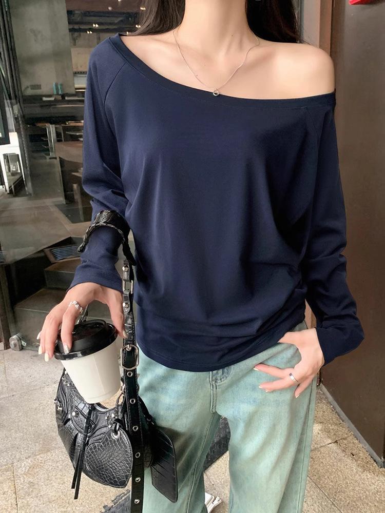 One-word shoulder long-sleeved T-shirt for women's new autumn sexy off-the-shoulder loose and pure slanted shoulder student top for women