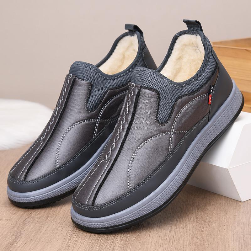 Winter  New Men's Cotton Shoes with Thick Velvet and One Step Stepping Men's Shoes Anti Slip and Wear Resistant Snow Boots