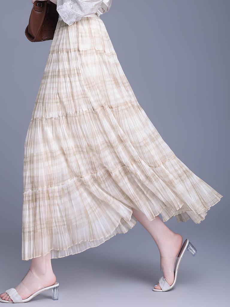 Elegant Spring 2026 Plaid Pleated A-line Skirt with Wide Hem