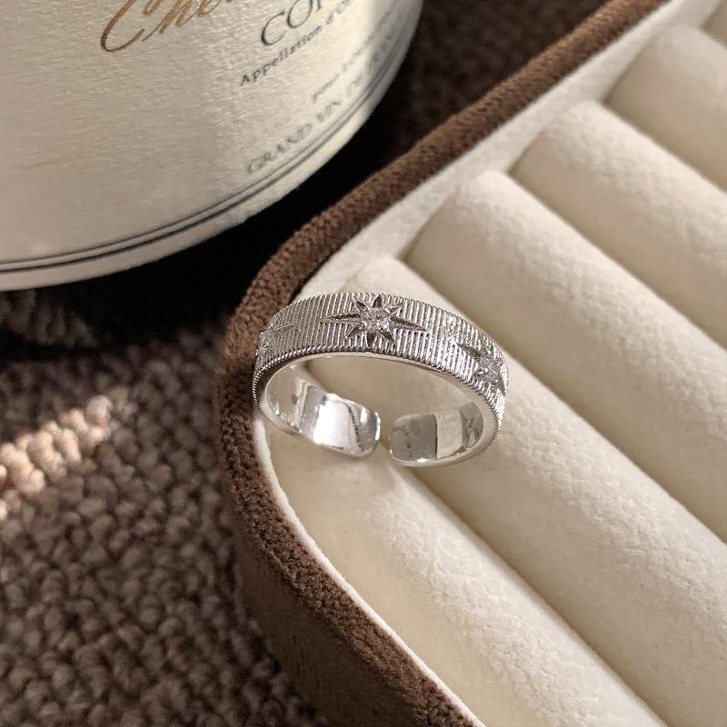 Anello Semplice Retrò Industria Pesante Argento Sterling 925 da Donna Senso di Alta Gamma Lusso Leggero Coreano Ins Vento Freddo Design di Nicchia Gioielleria