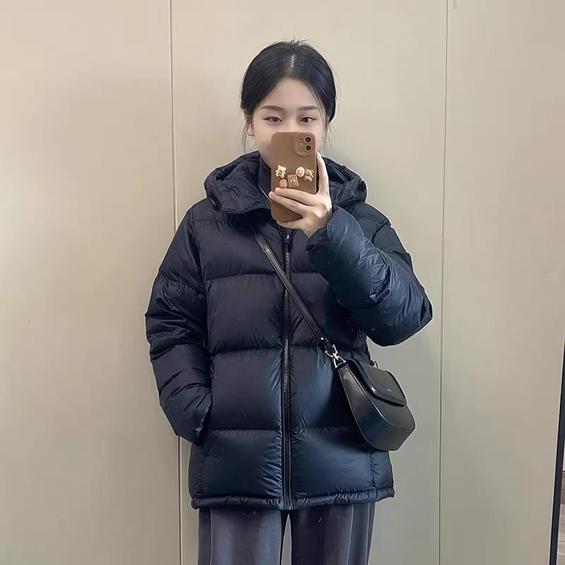 Women’s Short Hooded Windproof Thicken Warm Winter Puffer Jacket