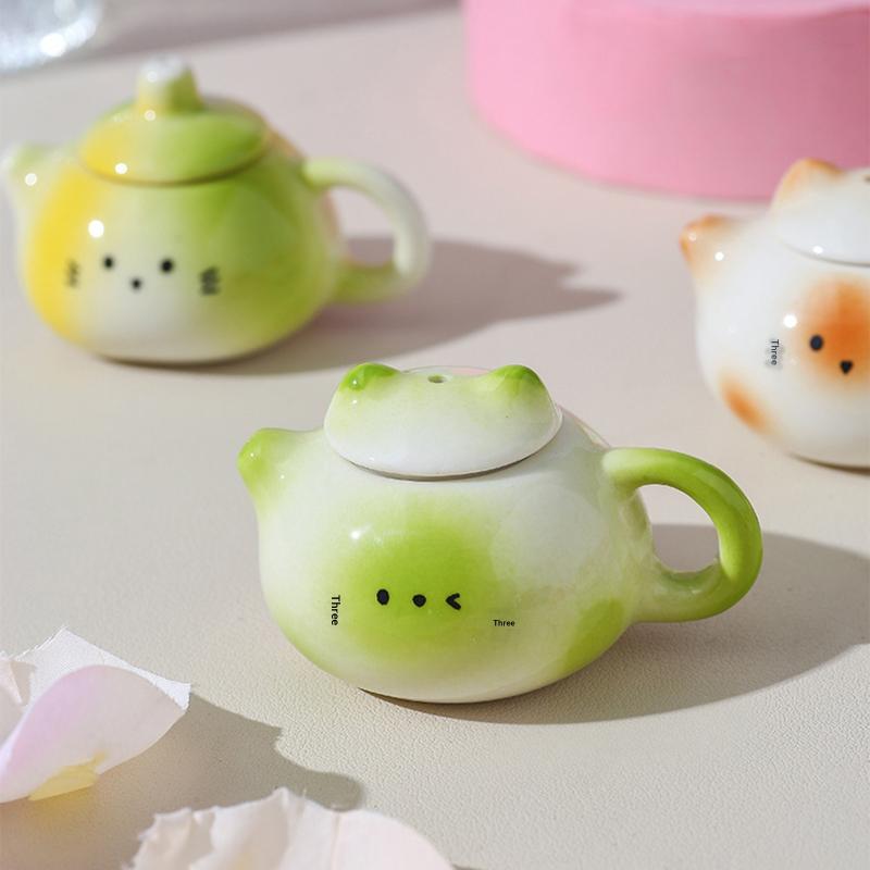 Chinese Style Mini Ceramic Teapot Ornaments Traditional Smooth Milk Tea Lid Accessories Exquisite Ceramic Cat Ear Pot Home Decor