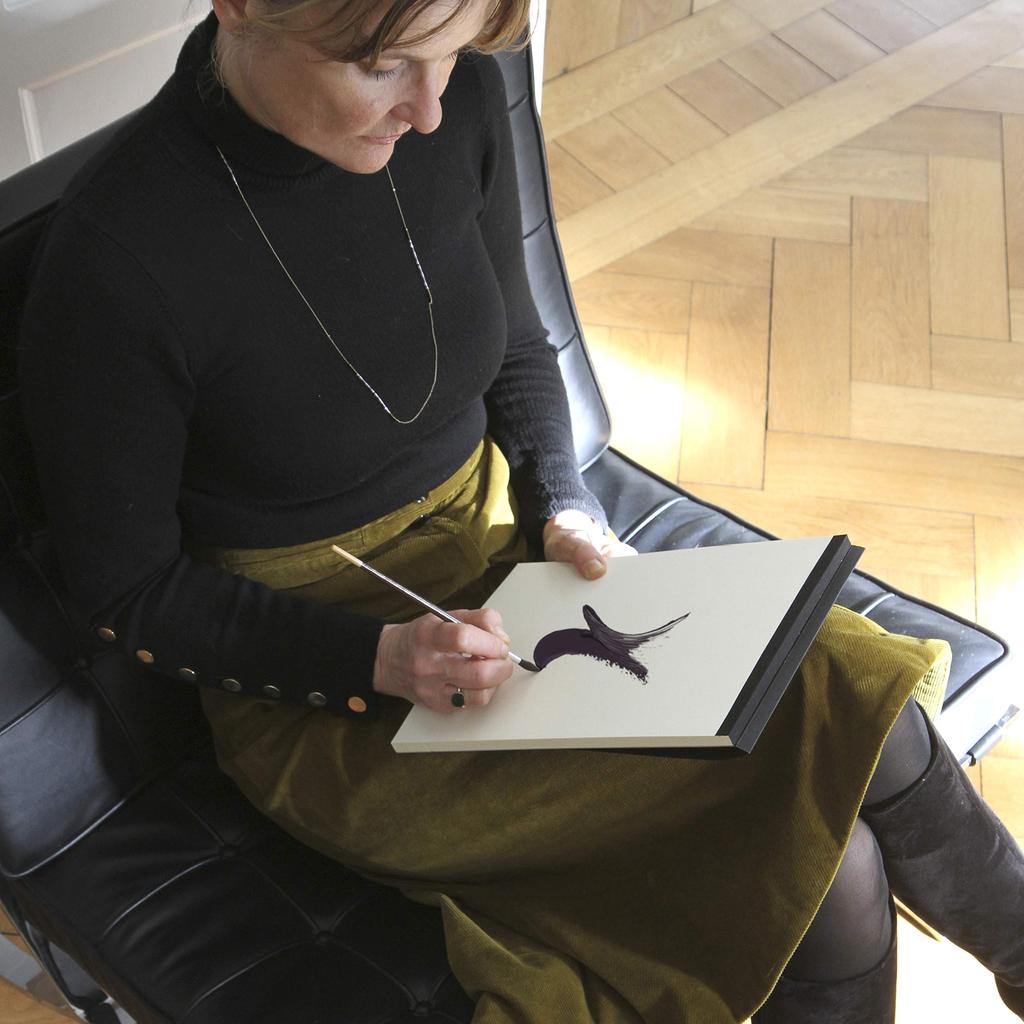 RHODIA Touch Sketchbook, Drawing Paper, Calligrapher Pad, A4 Size (Natural Paper, Plain, 130g, 50 Sheets) RHODIA Touch cf116123