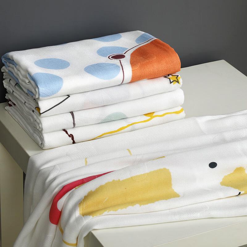 LISM Kids Cartoon Print Winter Four-Hole Fiber Quilt Set