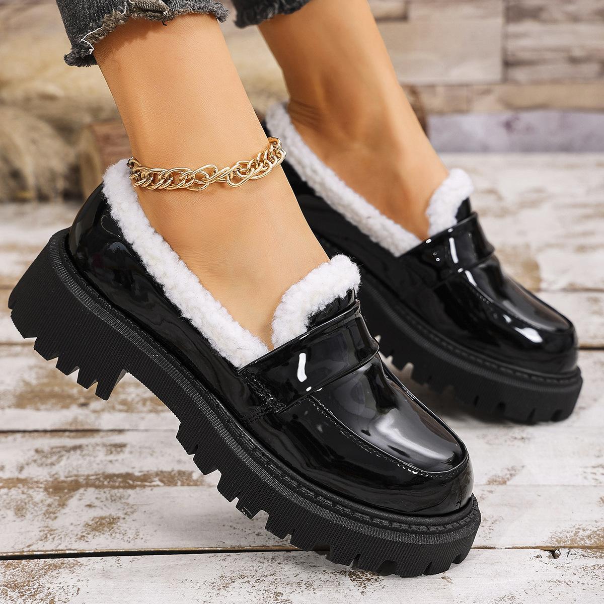 

Бархатные туфли большого размера из мелкой кожи для женской осени и зимы, новые туфли на платформе с одной педалью, хлопковые туфли 43 чёрный