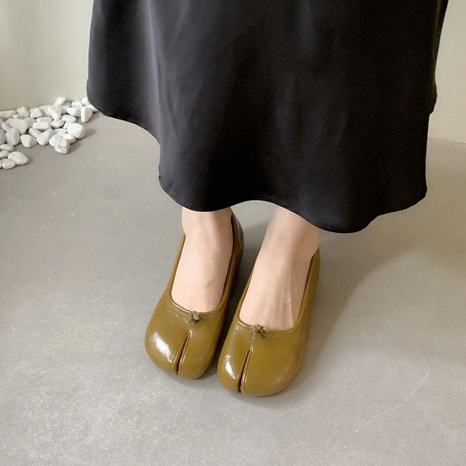 Fashion Bailamos Brand New Split Toe Flats Ballet Shoes Tabi Ninja Women Casual Shoes Woman Slip On Loafers Soft Bottom Moccasins Mujer