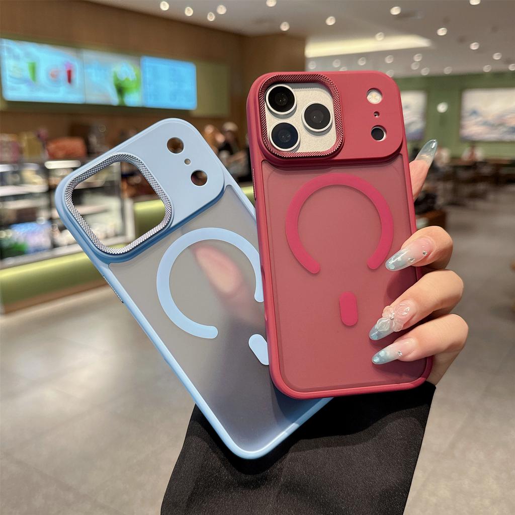 Applicable to iPhone11promax matte magnetic mobile phone case drilling lens Apple 11 skin feeling all-inclusive protective case