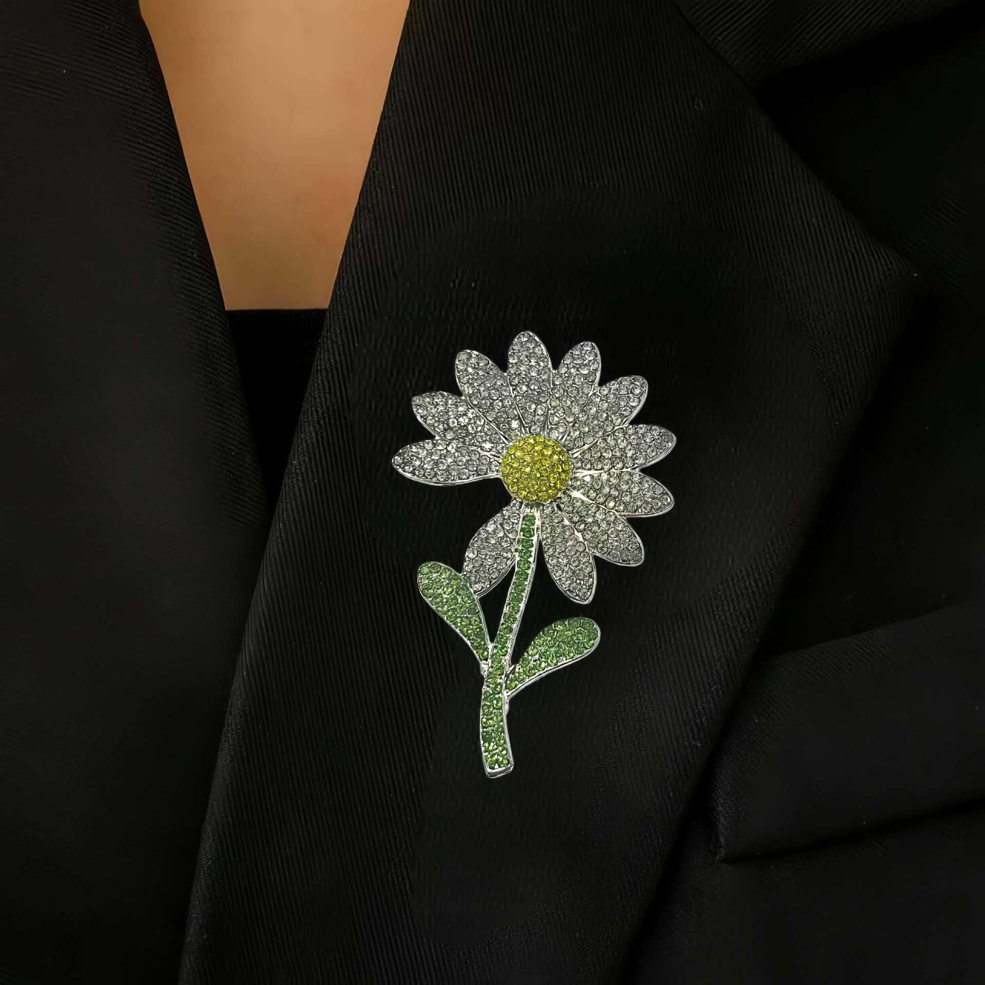 Small Sunflower & Daisy Brooch Pin - Cross-border Fashion Accessory